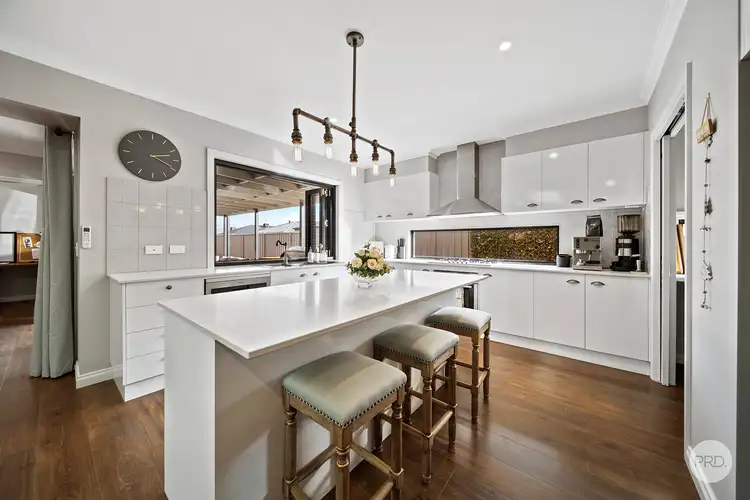 Third view of Homely house listing, 5 Limousin Court, Ascot VIC 3551