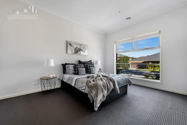Second view of Homely house listing, 4 Stafford Link, Craigieburn VIC 3064