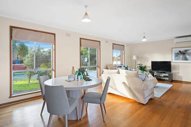 Fifth view of Homely house listing, 4 Callaghan Court, Cheltenham VIC 3192