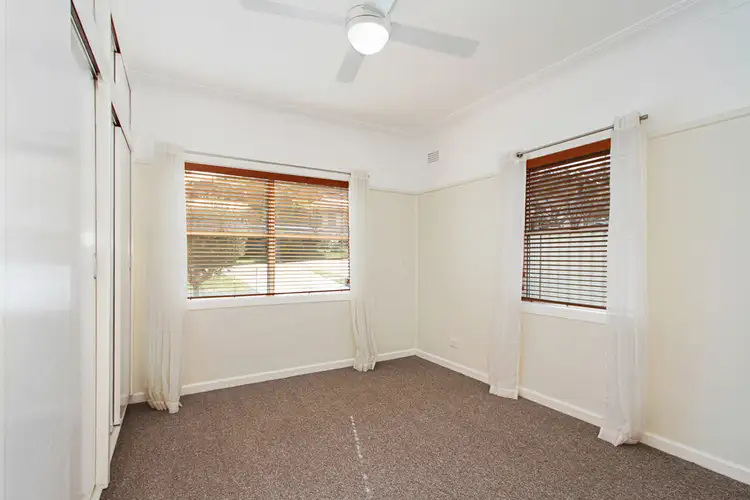 Fifth view of Homely house listing, 213 Johnston Street, Tamworth NSW 2340
