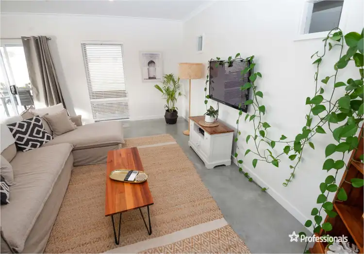 Fifth view of Homely house listing, 8 Coomarl Approach, West Busselton WA 6280