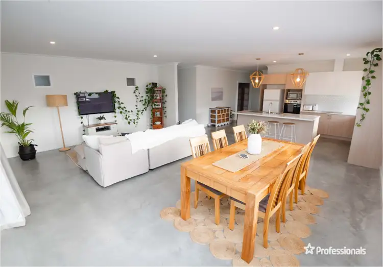 Seventh view of Homely house listing, 8 Coomarl Approach, West Busselton WA 6280