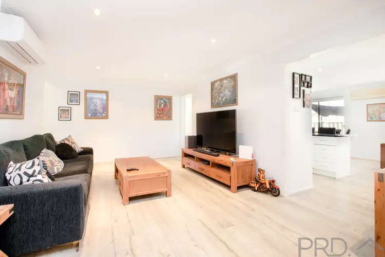 Fifth view of Homely house listing, 7 Joseph Close, Rutherford NSW 2320