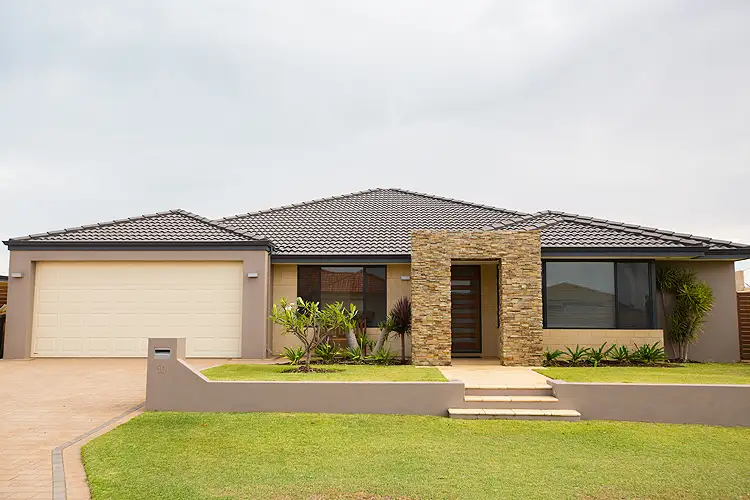 10 Dove Place, Wandina WA 6530