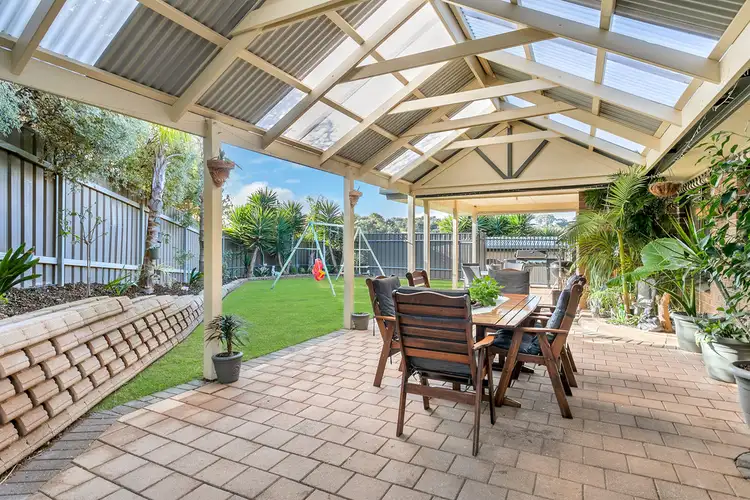 27 Doulton Drive, Trott Park SA 5158
