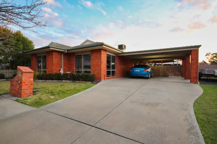 3 Macinnes Court, Horsham VIC 3400