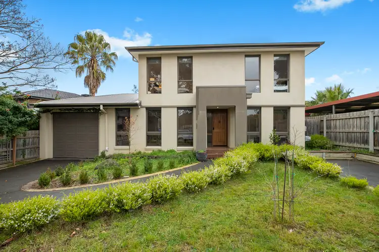 172 Dandelion Drive, Rowville VIC 3178