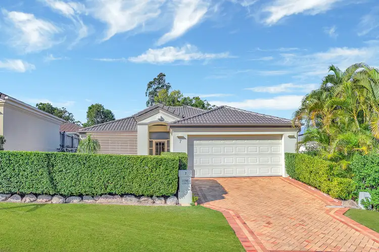 7 Abby Crescent, Ashmore QLD 4214