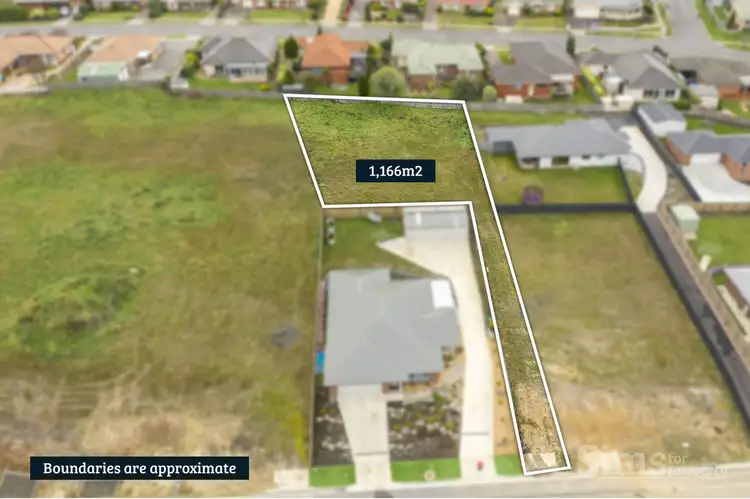 15 Pinot Parade, Youngtown TAS 7249
