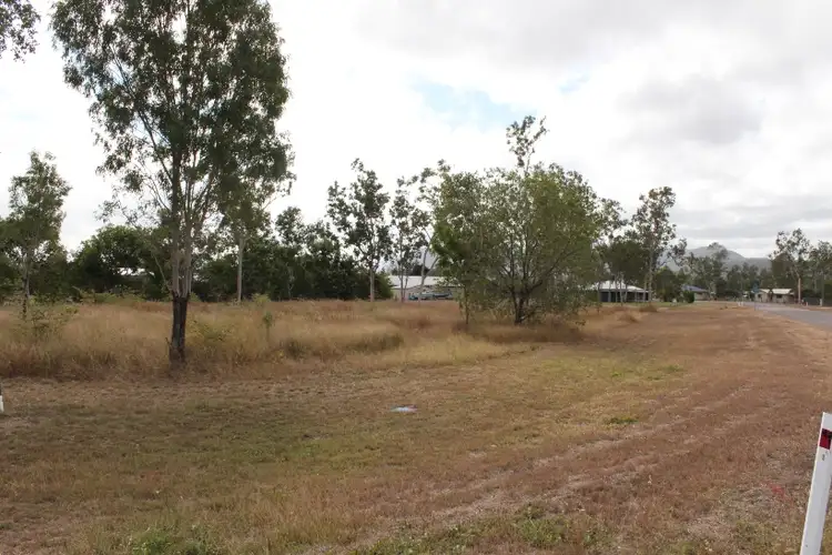 2 Doriemus Court, Kelso QLD 4815