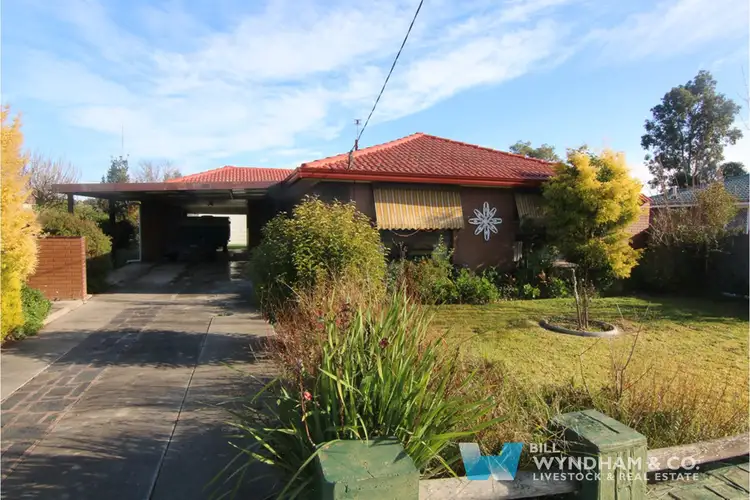 2 Hodgson Street, Bairnsdale VIC 3875