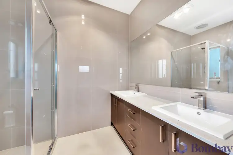 Fifth view of Homely house listing, 10 Mottlecah Circuit, Craigieburn VIC 3064