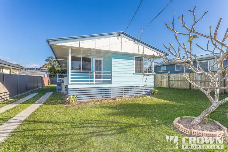 28 Armstrong Street, Clontarf QLD 4019