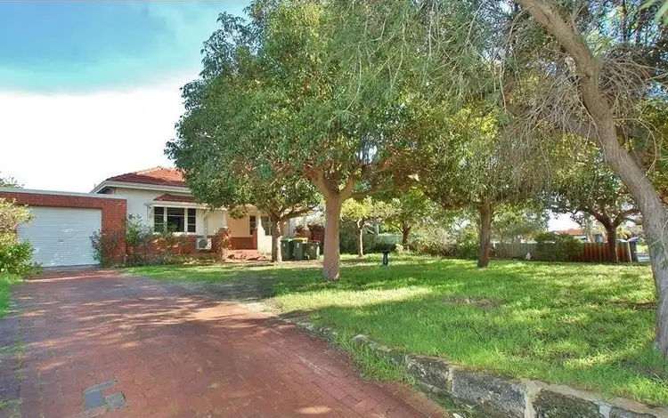 139 Telford Crescent, Stirling WA 6021