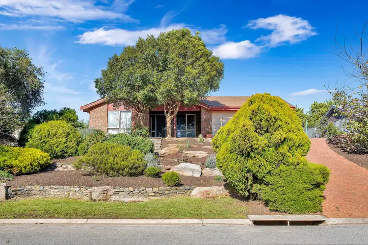 16 Furioso Drive, Woodcroft SA 5162