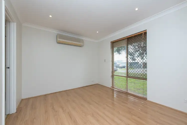 Sixth view of Homely house listing, 7 Dimitrios Court, Hocking WA 6065