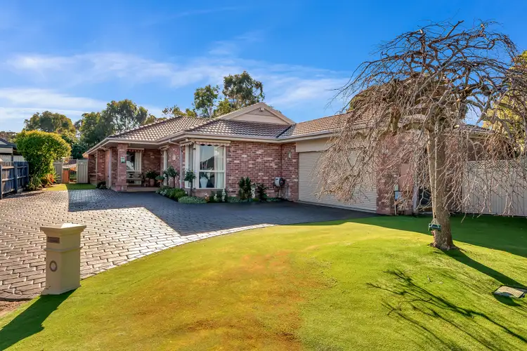 5 Lightwood Court, South Morang VIC 3752