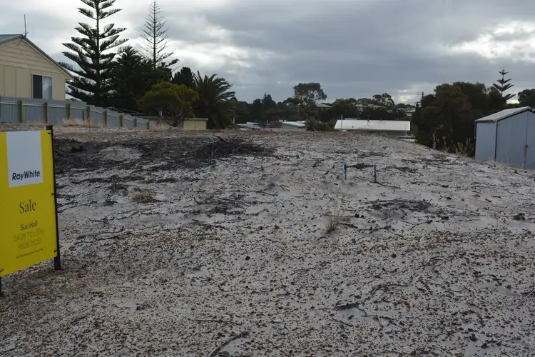 125 Reynolds Street, Hopetoun WA 6348