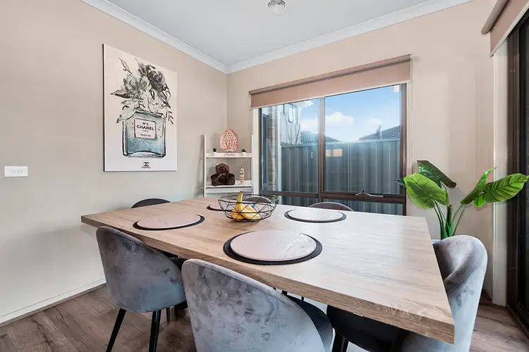 Sixth view of Homely house listing, 42 Yellow Robin Circuit, Cranbourne East VIC 3977