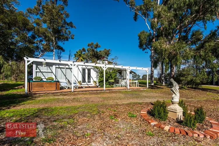 6280 Werribee Road, Wooroloo WA 6558