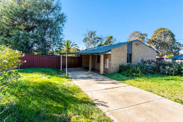 13 Selwyn Court, Girrawheen WA 6064