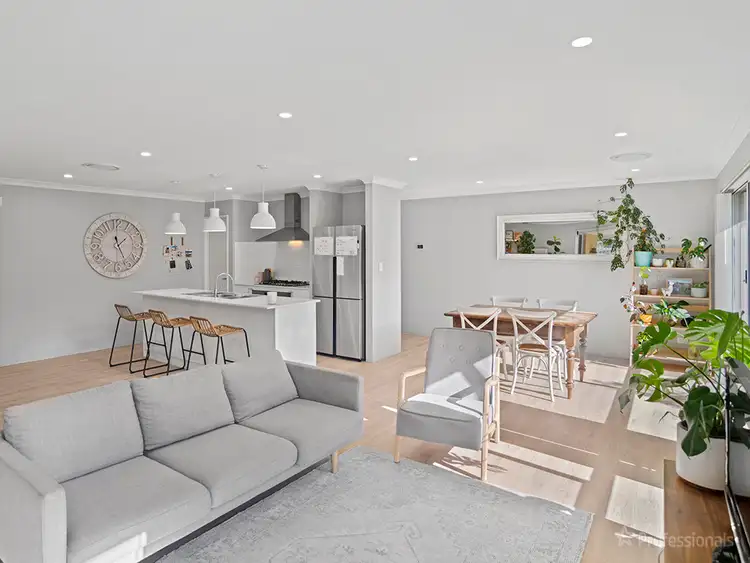 Sixth view of Homely house listing, 93 Hawker Approach, Yalyalup WA 6280