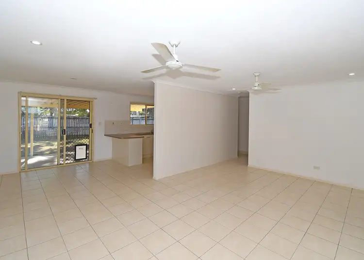 Fourth view of Homely house listing, 27 Sharyn Court, Point Vernon QLD 4655