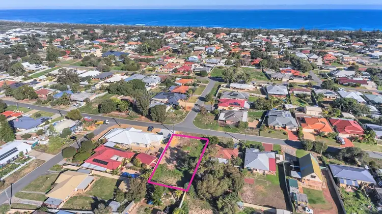 26 Ellendale Street, Golden Bay WA 6174