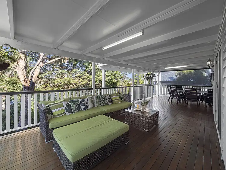 33 Fryar Street, Camp Hill QLD 4152