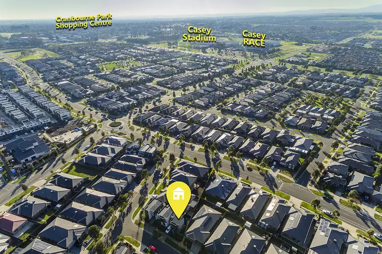 Fifth view of Homely house listing, 15c Lanthorn Crescent, Cranbourne East VIC 3977