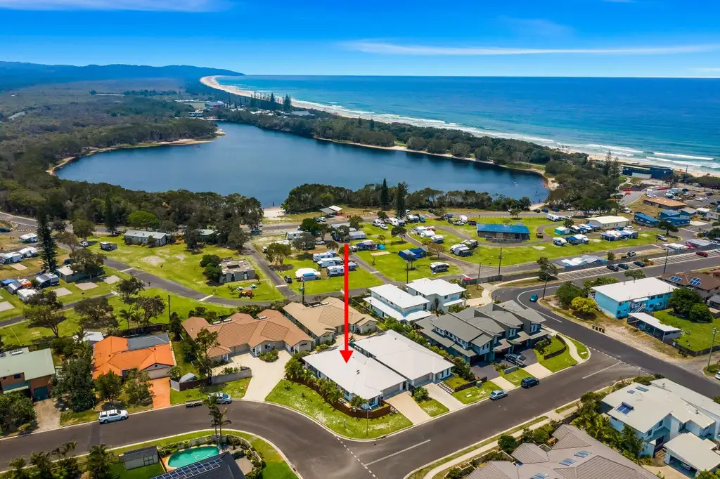 Main view of Homely semi-detached listing, 1/40 Barrett Drive, Lennox Head NSW 2478