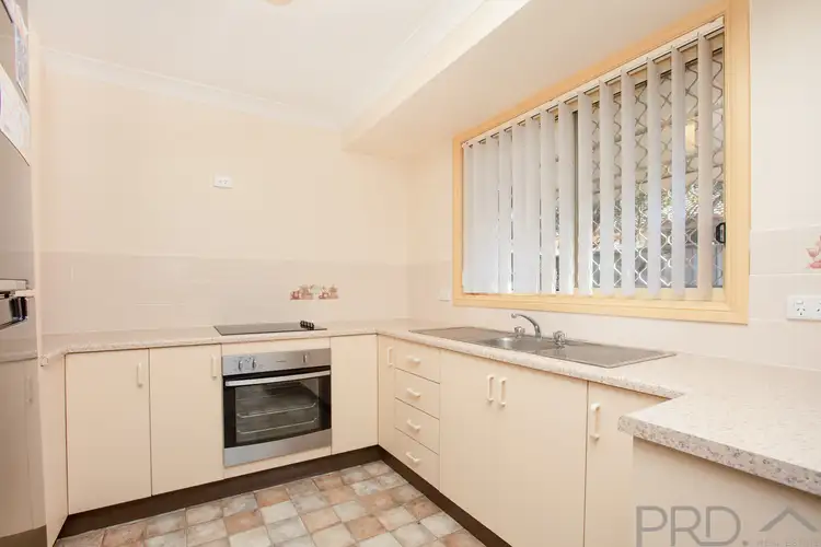 Fifth view of Homely house listing, 2/26 Lord Howe Drive, Ashtonfield NSW 2323