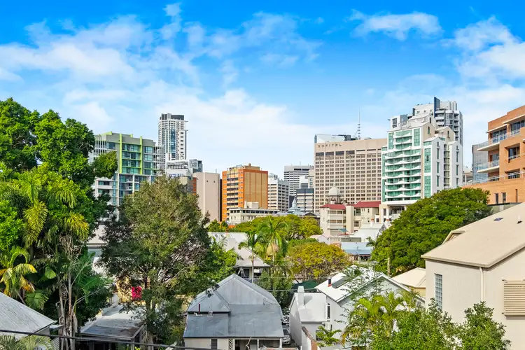 Main view of Homely apartment listing, 20/71 Birley Street, Spring Hill QLD 4000