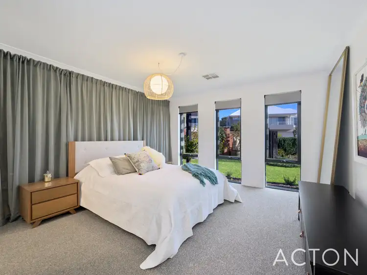 Second view of Homely house listing, 15 Sonnet Close, Woodlands WA 6018