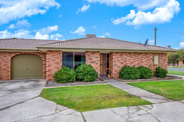 Main view of Homely unit listing, 1/26 Campbell Avenue, Wodonga VIC 3690