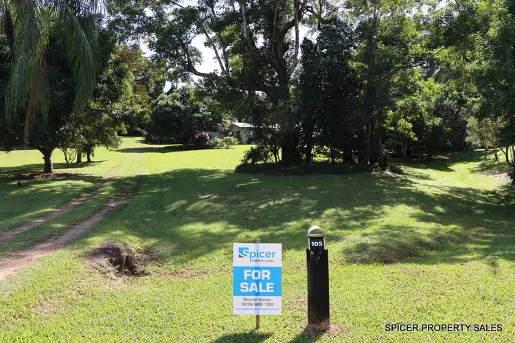 105 Lindsay Road, Carmoo QLD 4852