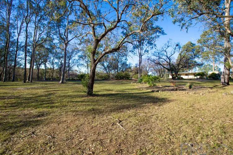 28 Lindsay Road, North Rothbury NSW 2335