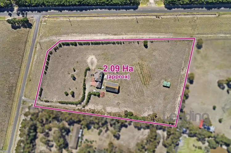 5 Raes Road, Sunbury VIC 3429