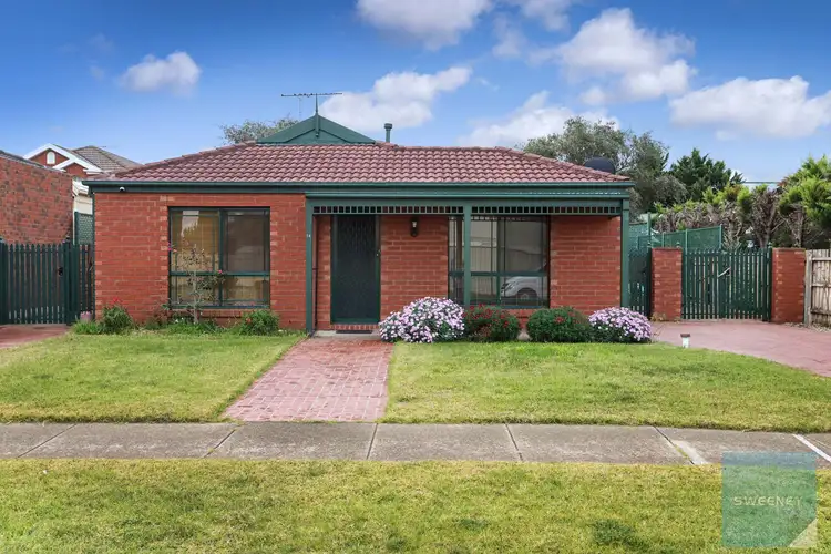 14 Billungah Place, Burnside VIC 3023