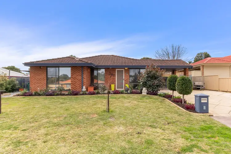 Second view of Homely house listing, 5 Reeves Place, Swan View WA 6056