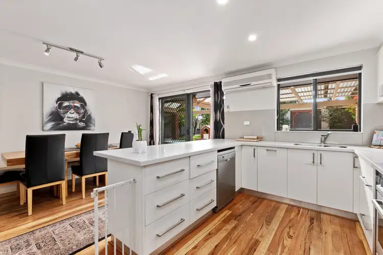 Fourth view of Homely house listing, 5 Reeves Place, Swan View WA 6056