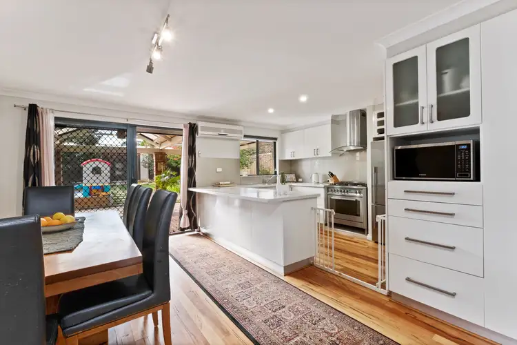 Sixth view of Homely house listing, 5 Reeves Place, Swan View WA 6056