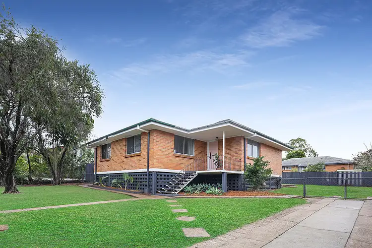 5 Ivor Street, Bracken Ridge QLD 4017
