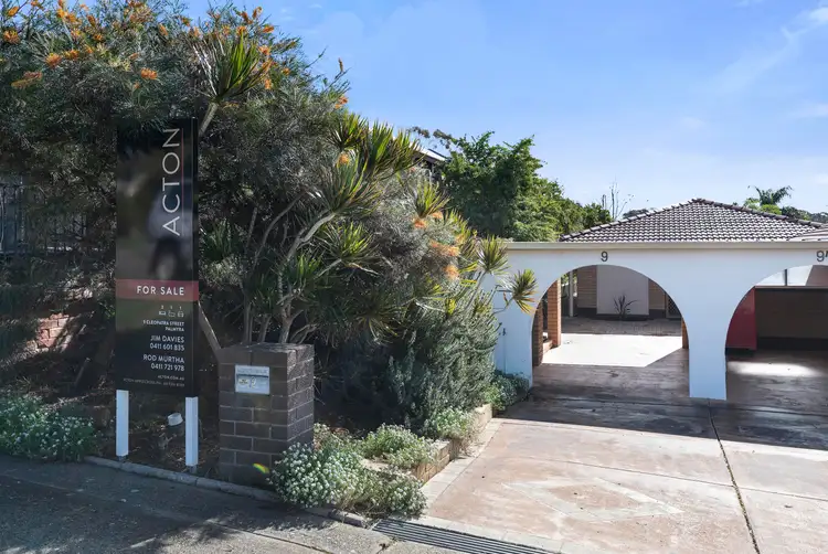 9 Cleopatra Street, Palmyra WA 6157