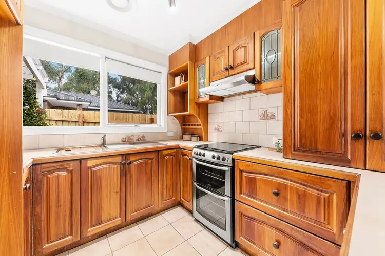 Fifth view of Homely house listing, 100 Cherylnne Crescent, Kilsyth VIC 3137