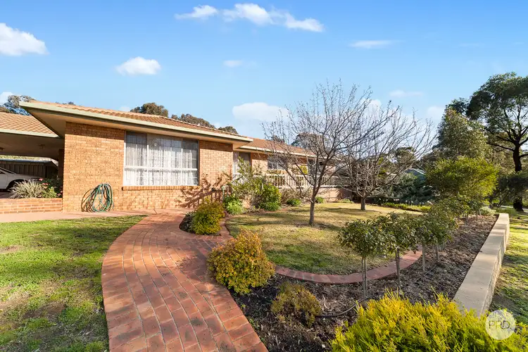37 Akoonah Drive, Golden Square VIC 3555