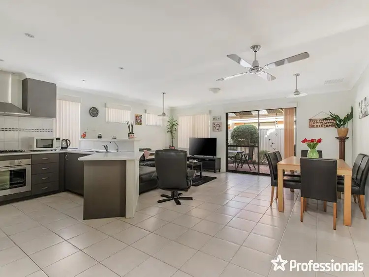 Fourth view of Homely villa listing, 5/15 Cliffwood Place, Waikiki WA 6169