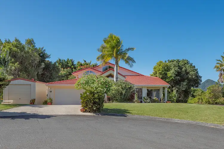 16 Fantail Crescent, Cooroy QLD 4563