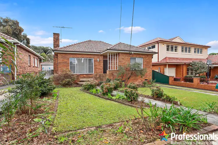 24 Tallawalla Street, Beverly Hills NSW 2209