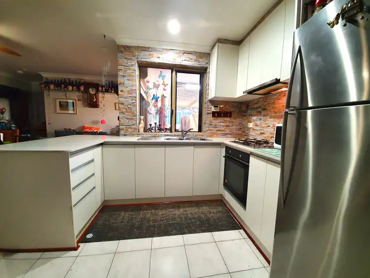 Sixth view of Homely house listing, 33 Ada Court, Hamilton Hill WA 6163